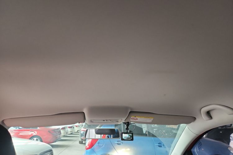 大众 Polo 2016款 1.4L 自动风尚型中控内饰22