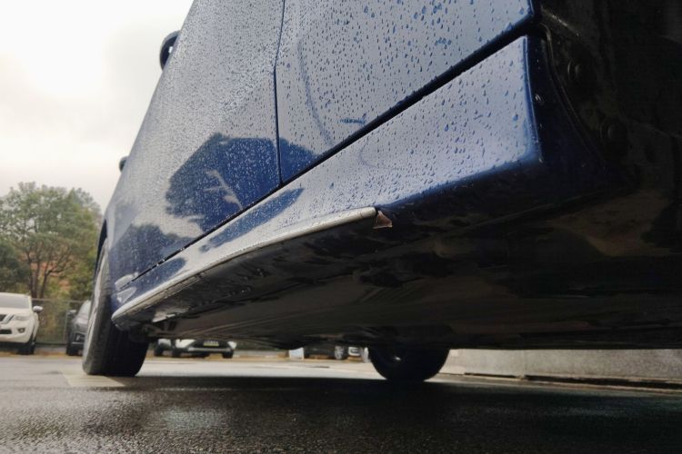 奔驰C级 2022款 改款 C 200 L 运动版局部细节9001