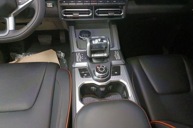 捷途自由者 2025款 1.5TD DCT 探索局部细节18