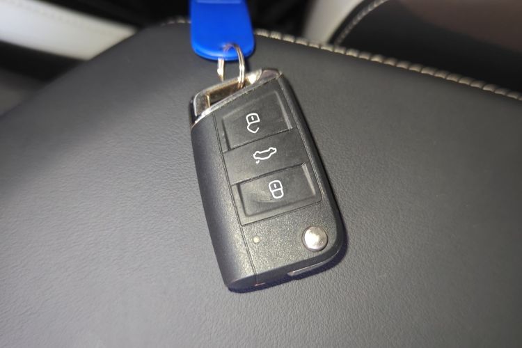 捷达VA7 2025款 1.4T 先到先得版中控内饰11