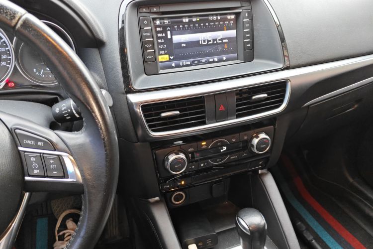 马自达CX-5 2015款 2.5L 自动四驱尊贵型局部细节16