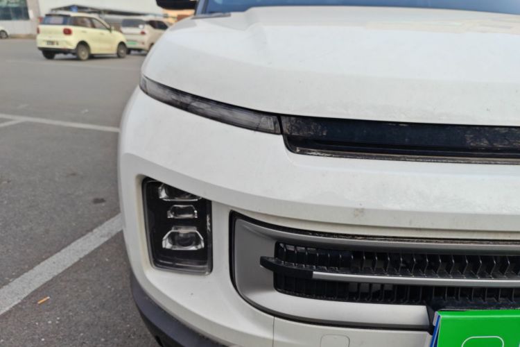 吉利汽车 吉利icon 2023款 1.5TD 巧克力醇巧版车身外观8