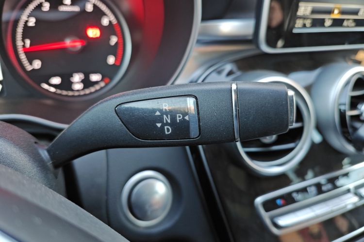 奔驰C级 2015款 改款 C 200 L中控内饰18