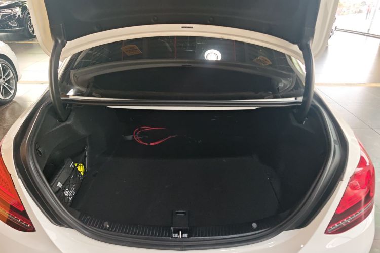 奔驰C级 2020款 改款 C 200 L 时尚型运动版机舱底盘23