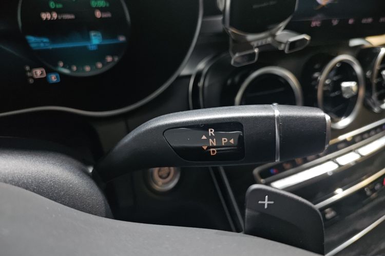 奔驰C级 2019款 改款 C 260 L 运动版局部细节18