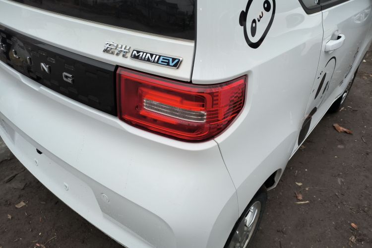五菱汽车 宏光MINIEV 2020款 自在款 磷酸铁锂车身外观9