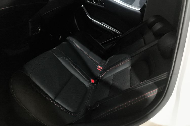 奇瑞 瑞虎5x 2017款 1.5T 手动精英型中控内饰21