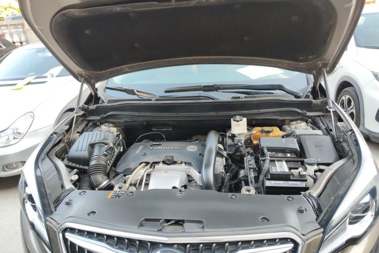 别克 昂科威 2019款 28T 四驱精英型 国V机舱底盘24