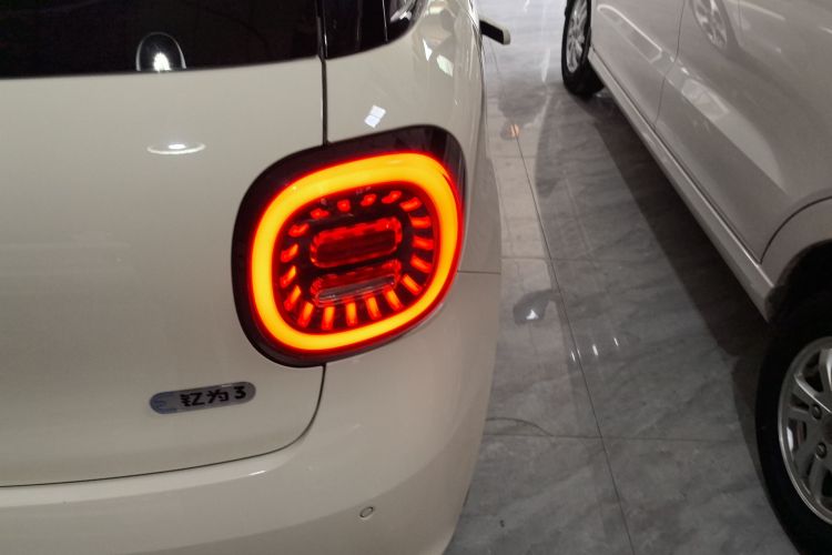 江淮钇为 钇为3 2023款 505km Air车身外观9