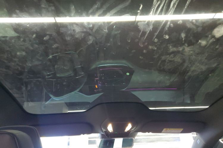 红旗EH7 2024款 690 Pro中控内饰22