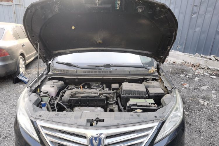 长安 逸动 2015款 1.6L 手动豪华型 国V局部细节24