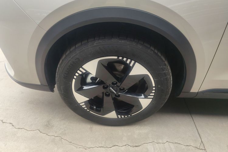 哈弗枭龙MAX 2025款 Hi4 165 Plus 长续航版车身外观6007