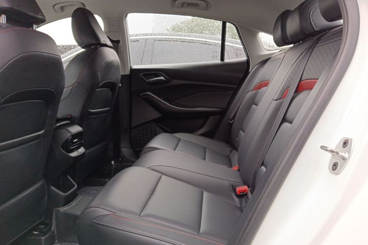 名爵 MG5 2021款 改款 300TGI DCT青奢豪享版中控内饰21