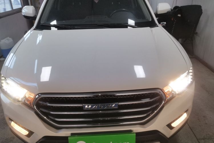 哈弗H6 Coupe 2015款 蓝标 2.0T 手动两驱精英型车身外观2