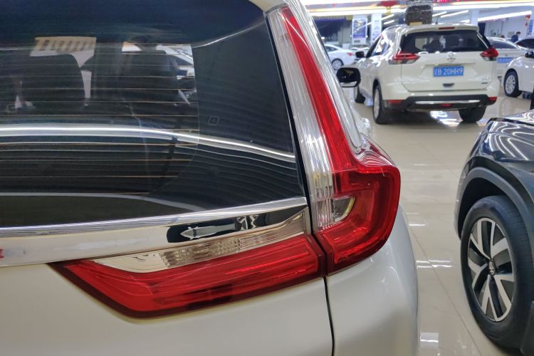 本田CR-V 2019款 耀目版 240TURBO CVT两驱舒适版 国VI车身外观6006