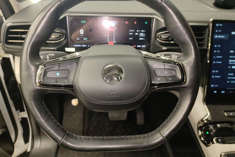 蔚来ES8 2020款 450KM 签名版 六座版局部细节13