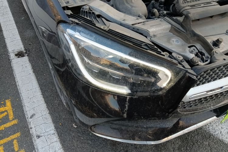 奔驰GLC 2021款 GLC 300 L 4MATIC 动感型车身外观8