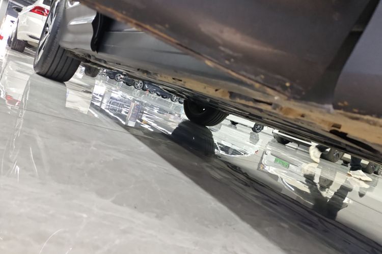 奔驰GLB 2022款 GLB 200 时尚型局部细节9001