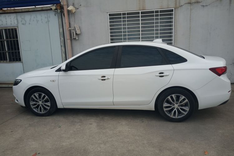 别克 英朗 2019款 18T 自动互联精英型 国V车身外观4