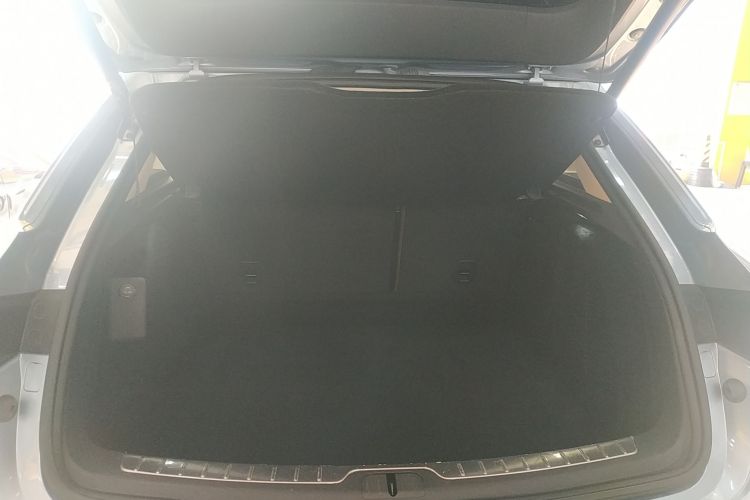 鸿蒙智行 问界M5 2022款 纯电后驱标准版局部细节23