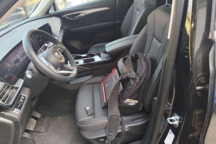 别克 昂科威 2025款 25T 进享白金版中控内饰19