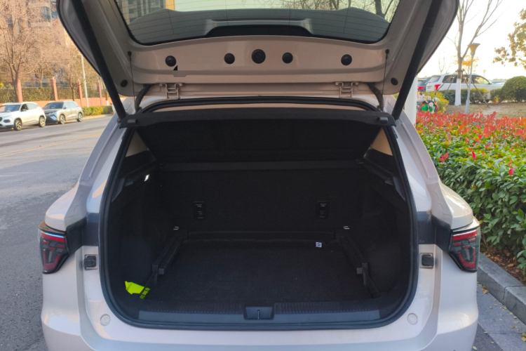 名爵 MG ES5 2025款 525max 后驱智驾版中控内饰23