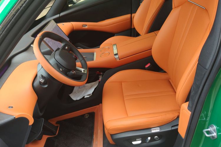 小米汽车 小米YU7 2025款 超长续航后驱版中控内饰19