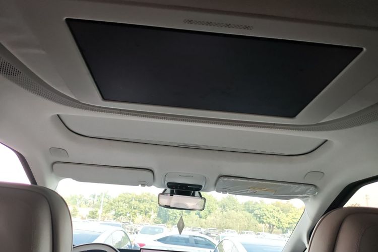 小鹏X9 2024款 640四驱高性能Max中控内饰22