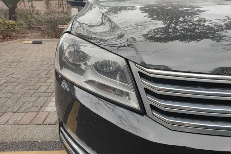 大众 迈腾 2015款 1.8TSI 领先型车身外观8
