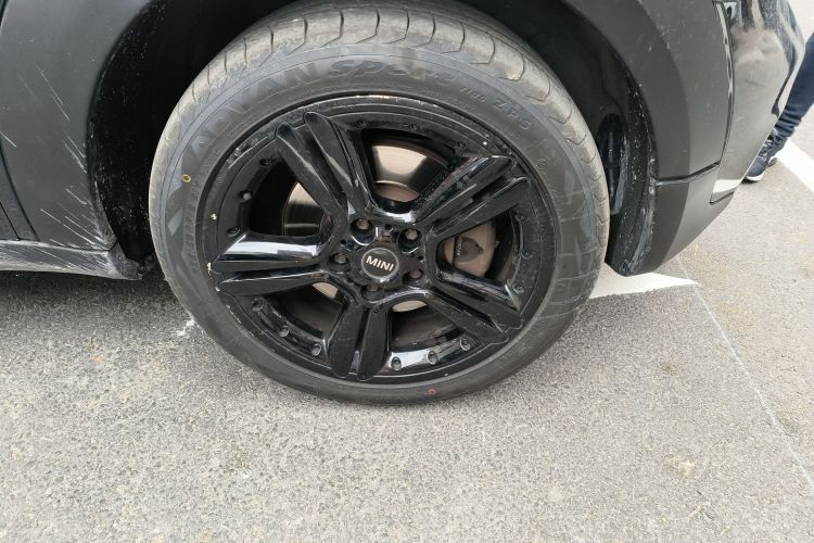 MINI Countryman 2011款 1.6T COOPER S ALL4 5座版车身外观10