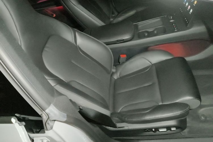 蔚来ET5 2022款 75kWh局部细节41