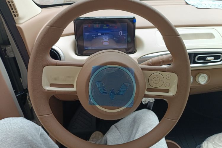 五菱汽车 宏光MINIEV 2025款 四门版 进阶款中控内饰13