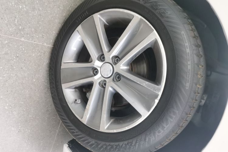 大众 Polo 2016款 1.6L 自动舒适型车身外观10