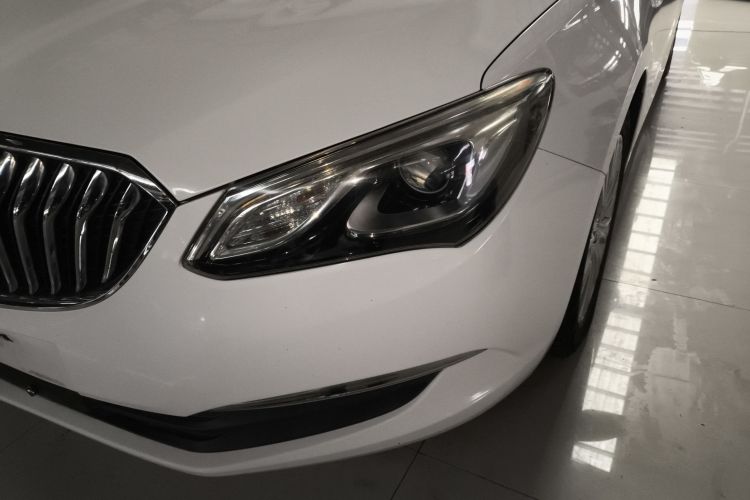 别克 英朗 2016款 15N 自动精英型局部细节36