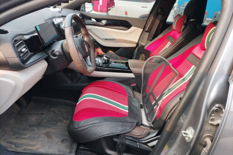 比亚迪 秦PLUS 2024款 荣耀版 DM-i 55KM领先型中控内饰19