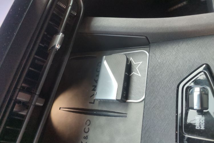 领克03 2023款 1.5TD DCT劲Pro中控内饰11