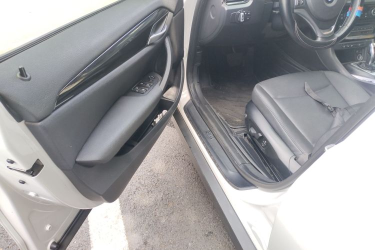 宝马X1 2015款 sDrive18i 领先晋级版中控内饰7003