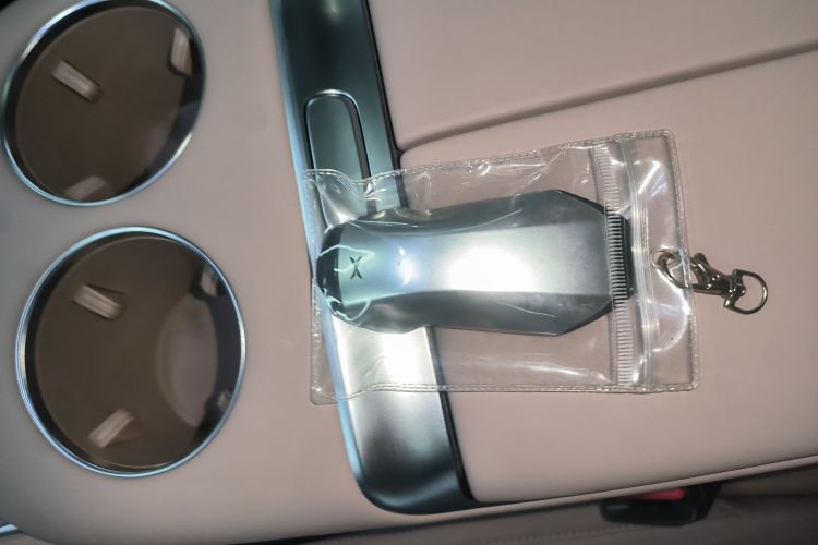 小鹏X9 2025款 650长续航 Max中控内饰11