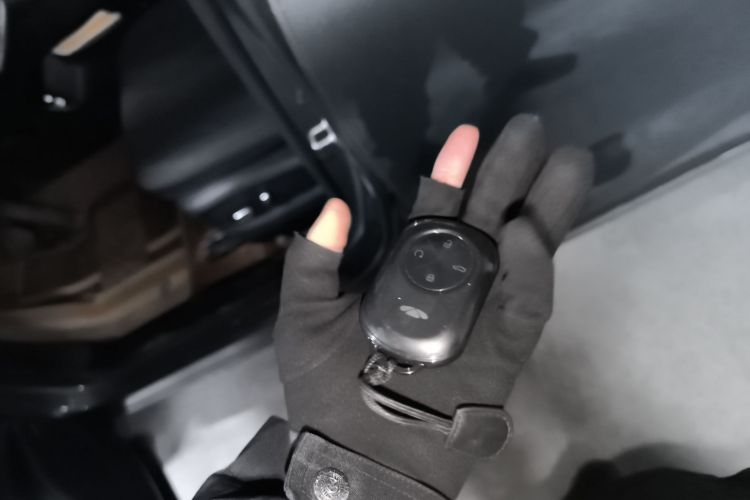 奇瑞 风云T8 2025款 1.5T 130km 豪华版5座中控内饰11