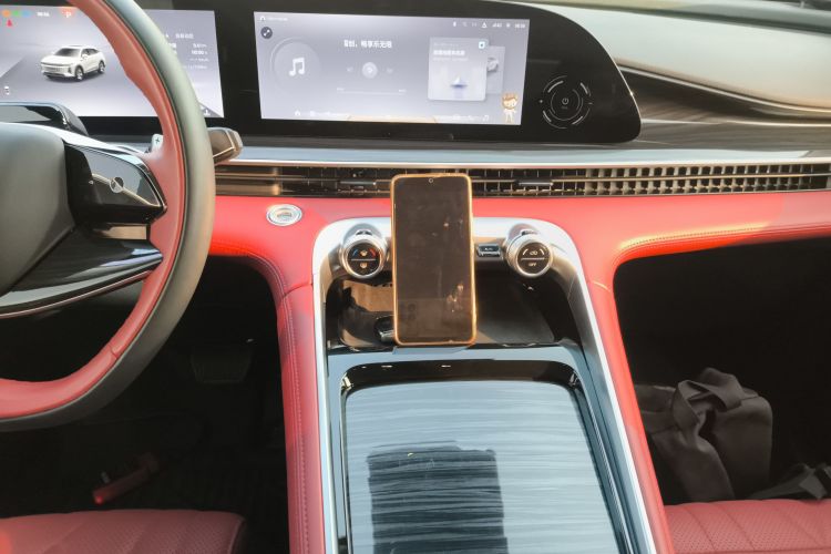 星途瑶光 2023款 400T 四驱奢享版中控内饰16