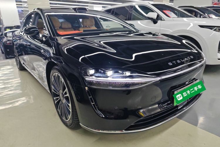 鸿蒙智行 享界S9 2024款 纯电 Ultra 四驱旗舰版车身外观3