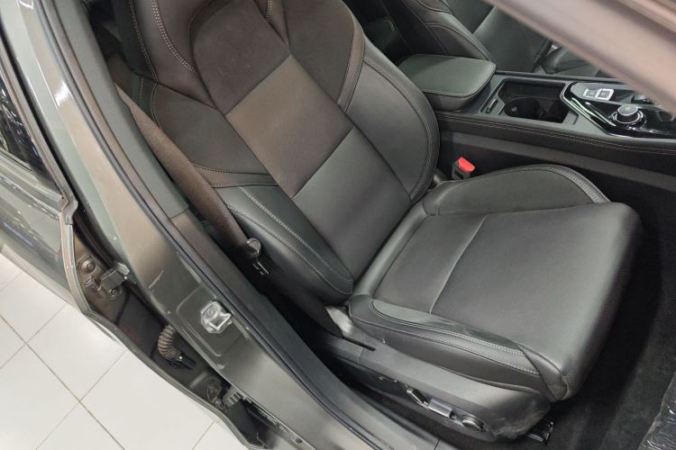 领克03 2021款 2.0TD 自动劲 冠军版局部细节41