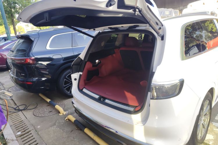 鸿蒙智行 问界M8 2025款 纯电 Max+ 五座长续航版局部细节23