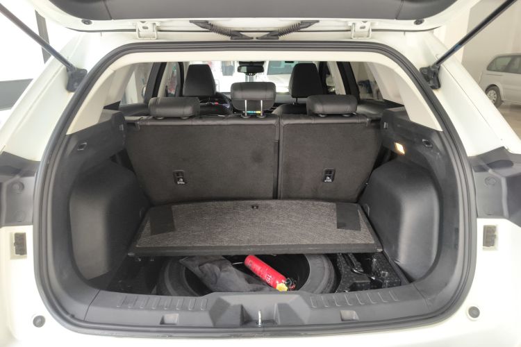 哈弗H6 2020款 1.5GDIT 自动铂金冠军版机舱底盘23