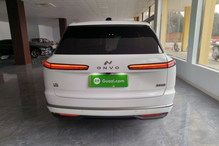 乐道L90 2025款 Ultra 六座版车身外观6004