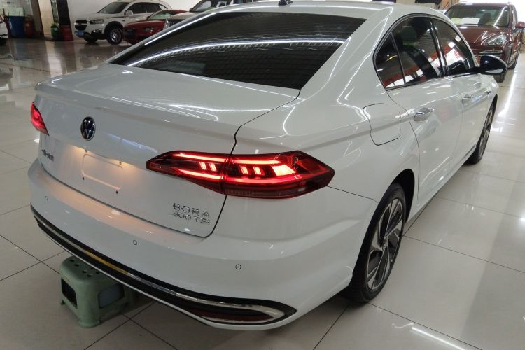 大众 宝来 2023款 300TSI DSG尊行版车身外观7