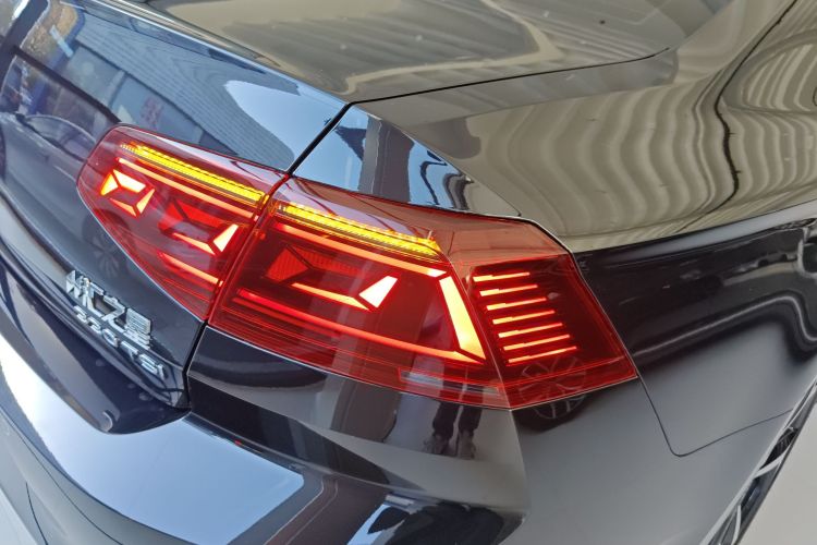 大众 迈腾 2025款 众享款 330TSI DSG豪华型车身外观6006