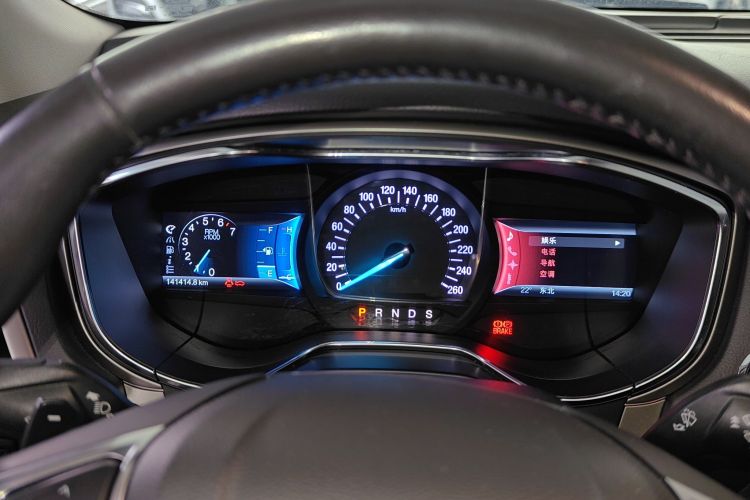 福特 蒙迪欧 2013款 2.0L GTDi200豪华型局部细节14