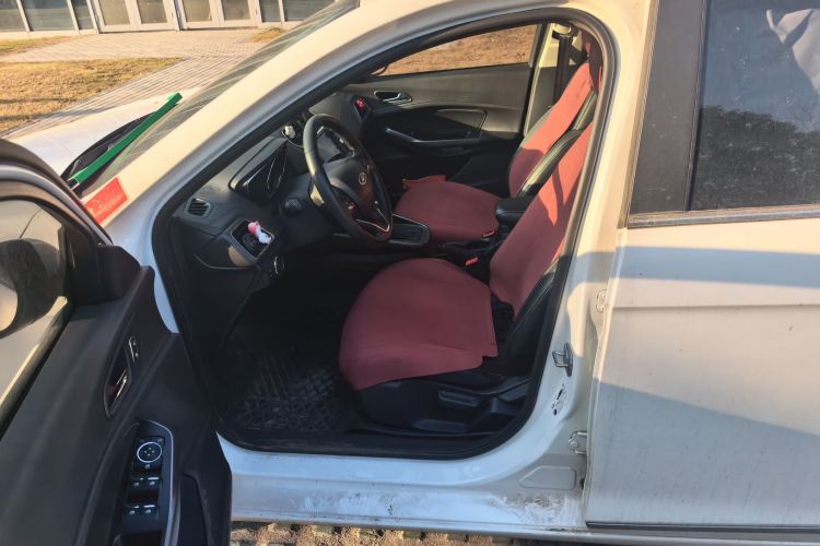 福特 福睿斯 2019款 改款 1.5L 自动悦享型 国VI中控内饰19