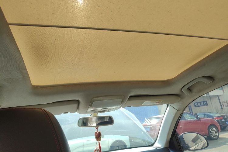 众泰 大迈X5 2015款 1.5T CVT知县型 国V中控内饰22